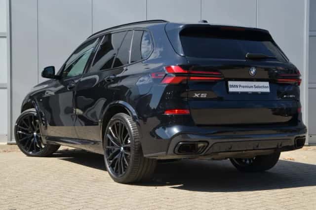 BMW X5 (2025) thumbnail 4