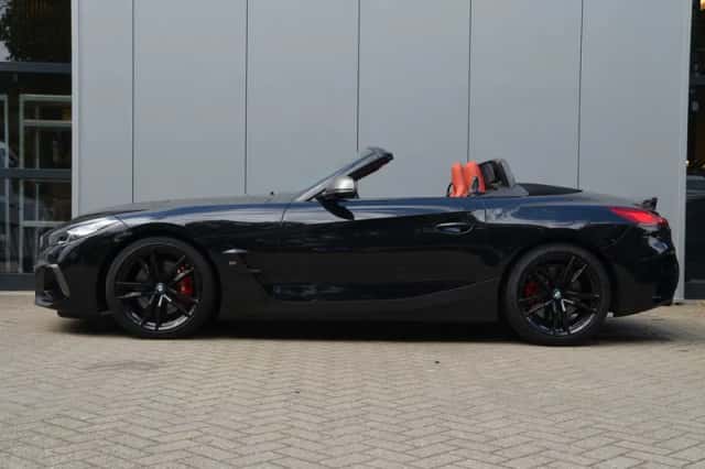 BMW Z4 (2021) thumbnail 3
