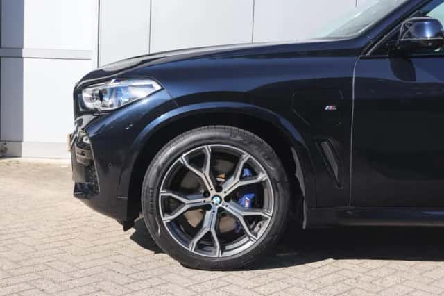 BMW X5 (2021) thumbnail 5