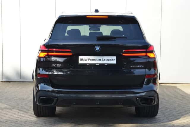 BMW X5 (2024) thumbnail 3