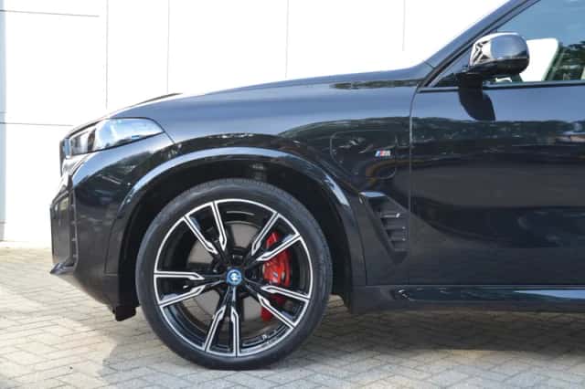 BMW X5 (2024) thumbnail 6