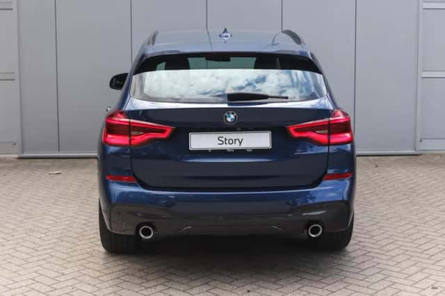 BMW X3 (2018) thumbnail 6