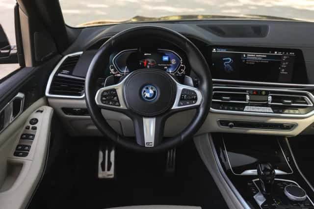 BMW X5 (2023) thumbnail 3