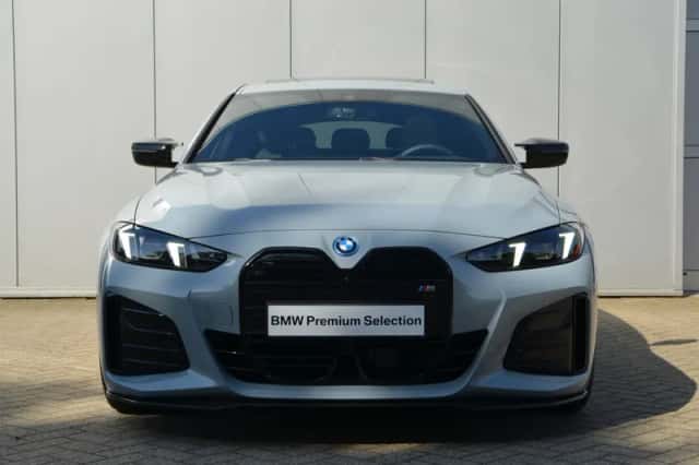 BMW i4 (2026) thumbnail 2