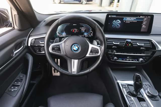 BMW 5-Serie (2022) thumbnail 3