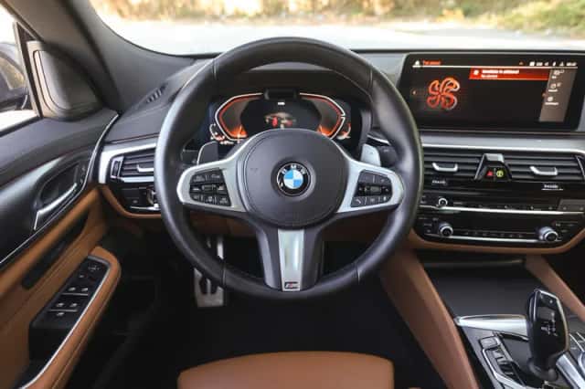 BMW 6-Serie (2021) thumbnail 3