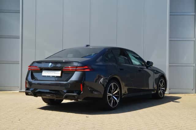 BMW 5-Serie (2025) thumbnail 4
