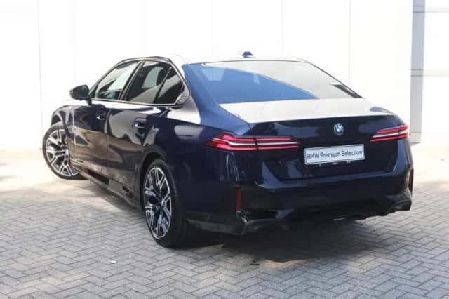 BMW 5-Serie (2024) thumbnail 2