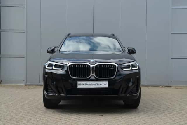 BMW X3 (2022) thumbnail 2