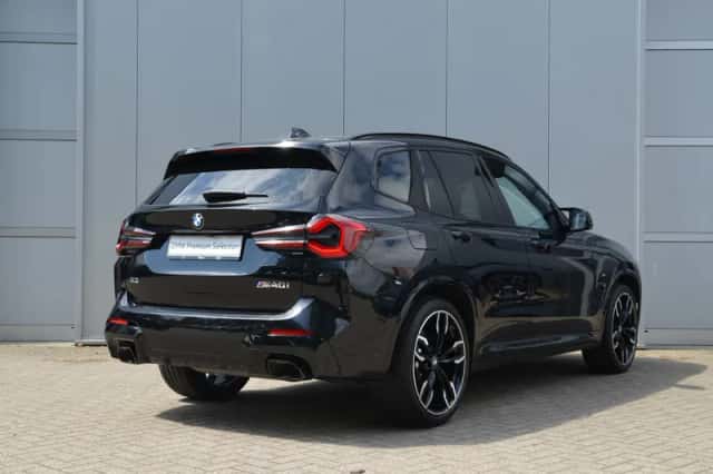 BMW X3 (2022) thumbnail 6
