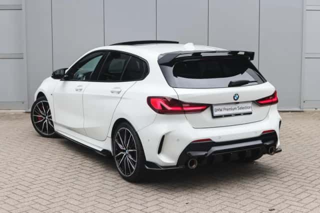 BMW 1-Serie (2023) thumbnail 2
