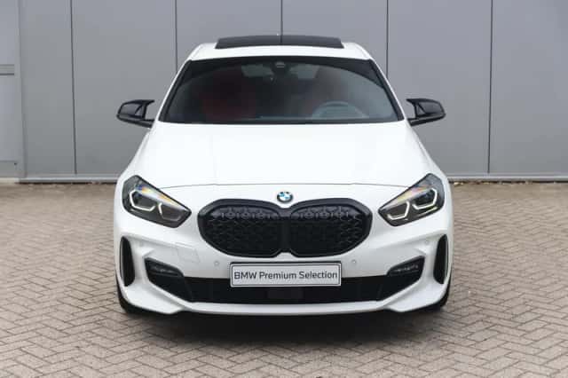 BMW 1-Serie (2023) thumbnail 6