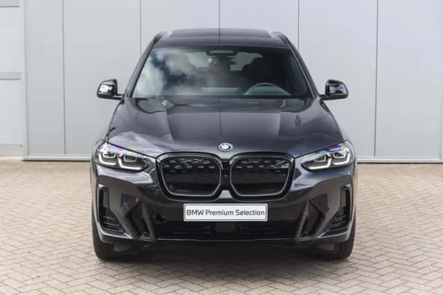 BMW iX3 (2024) thumbnail 6