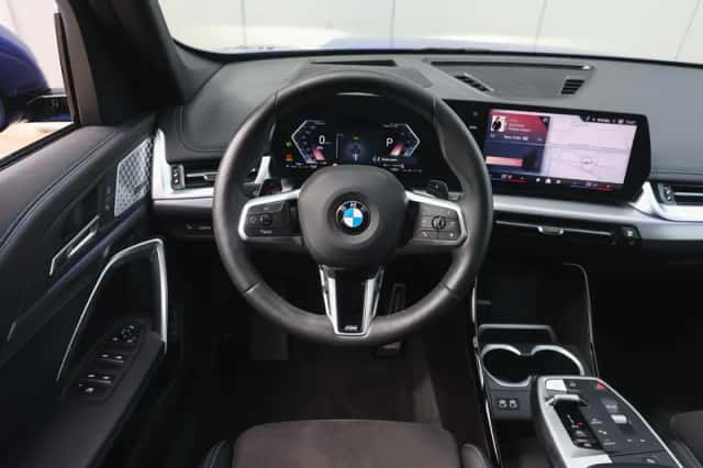 BMW X1 (2025) thumbnail 3