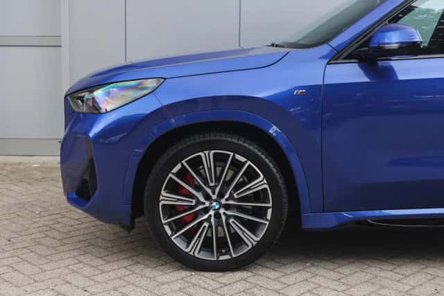 BMW X1 (2025) thumbnail 5