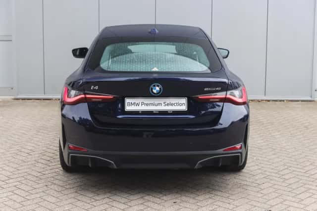 BMW i4 (2023) thumbnail 6