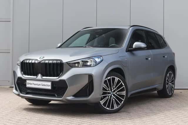 BMW X1 (2023) thumbnail 1