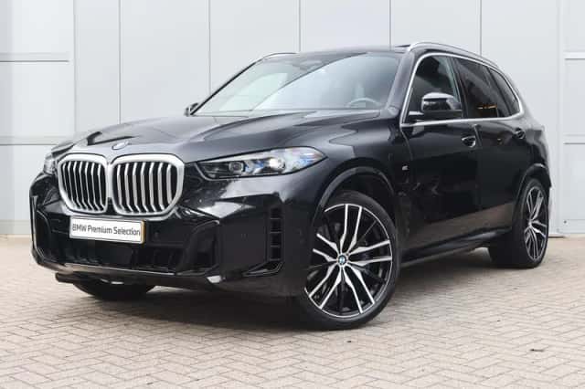 BMW X5 (2025) thumbnail 1