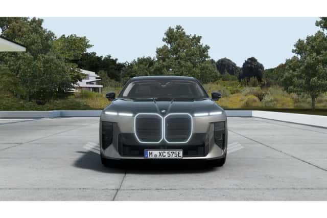 BMW i7 (2026) thumbnail 3