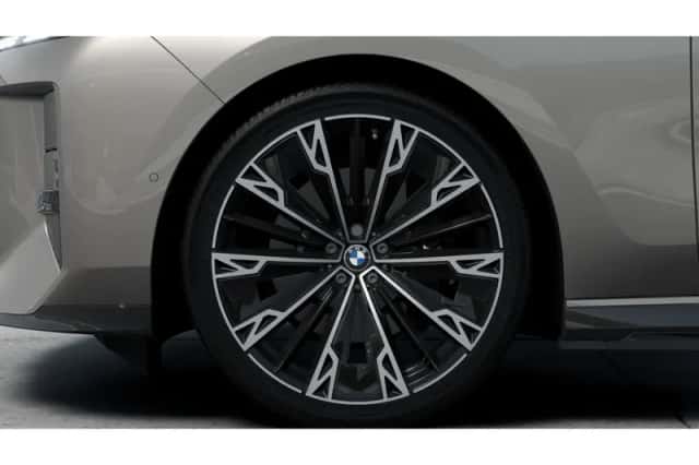 BMW i7 (2026) thumbnail 6