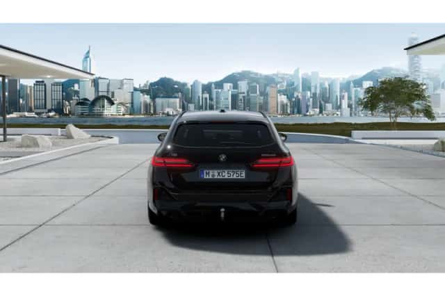 BMW i5 (2026) thumbnail 4