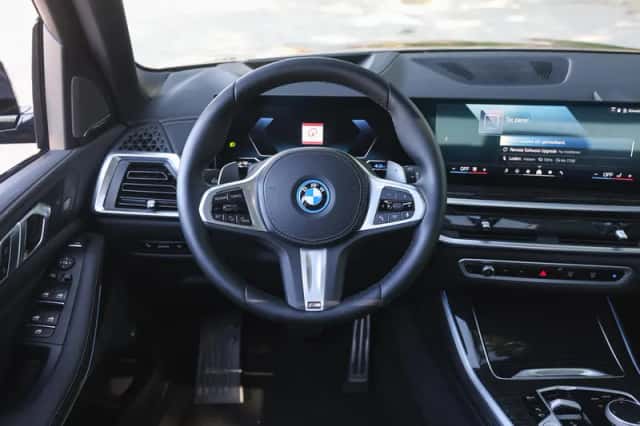 BMW X5 (2026) thumbnail 3