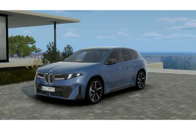 BMW iX3 (2026) thumbnail 1