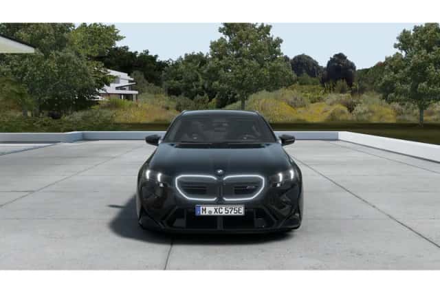 BMW M5 (2026) thumbnail 3