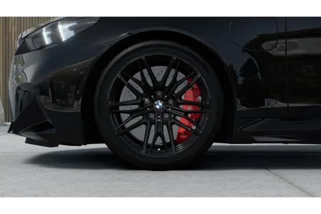 BMW M5 (2026) thumbnail 6