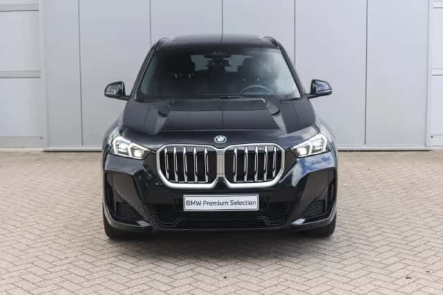 BMW X1 (2024) thumbnail 6