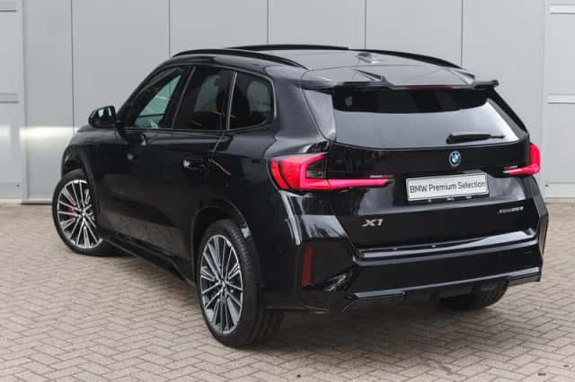BMW X1 (2026) thumbnail 2