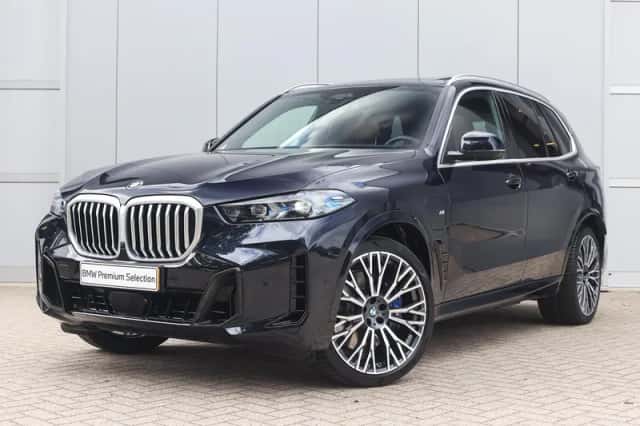 BMW X5 (2025) thumbnail 1