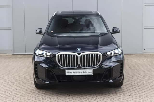 BMW X5 (2025) thumbnail 6