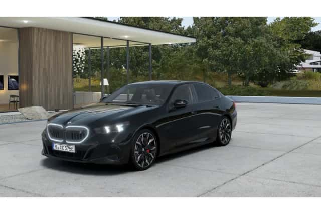 BMW i5 (2026) thumbnail 1