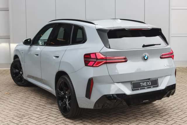 BMW X3 (2026) thumbnail 2