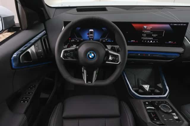 BMW X3 (2026) thumbnail 3