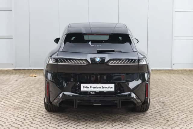 BMW iX3 (2026) thumbnail 6