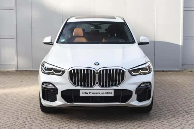 BMW X5 (2020) thumbnail 6