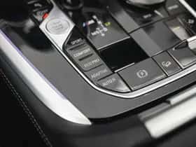 BMW X7 (2021) thumbnail 24
