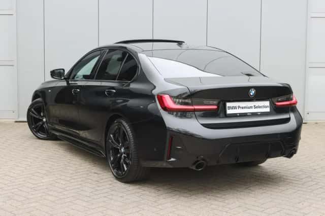 BMW 3-Serie (2024) thumbnail 2