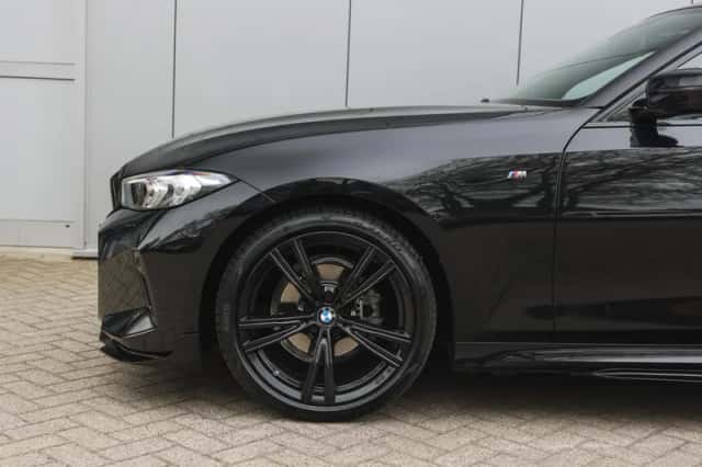 BMW 3-Serie (2024) thumbnail 5