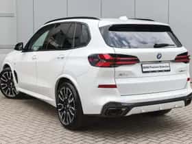 BMW X5 (2024) thumbnail 2