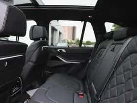 BMW X5 (2024) thumbnail 11