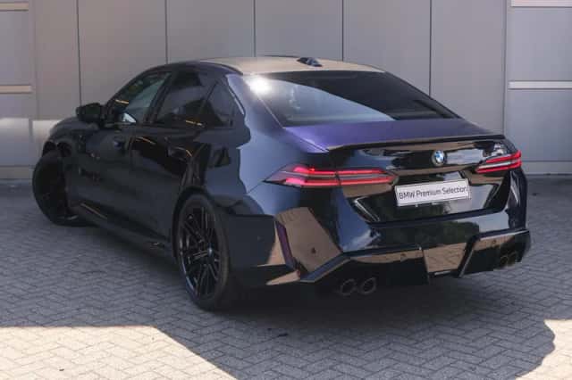 BMW 5-Serie (2024) thumbnail 2