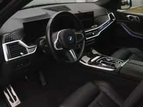 BMW X5 (2024) thumbnail 10