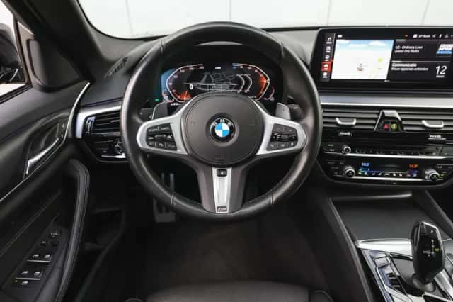 BMW 5-Serie (2023) thumbnail 3