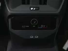 BMW X3 (2025) thumbnail 12