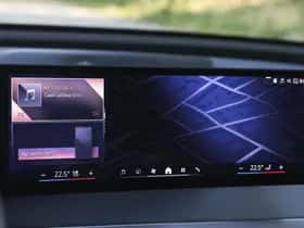 BMW iX (2026) thumbnail 23