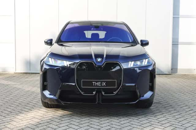 BMW iX (2026) thumbnail 6