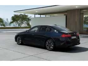 BMW i5 (2026) thumbnail 2